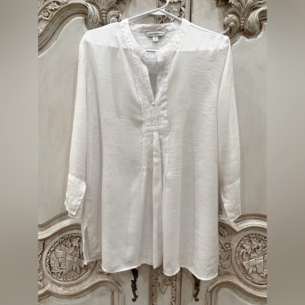 Counterparts White Tunic Top